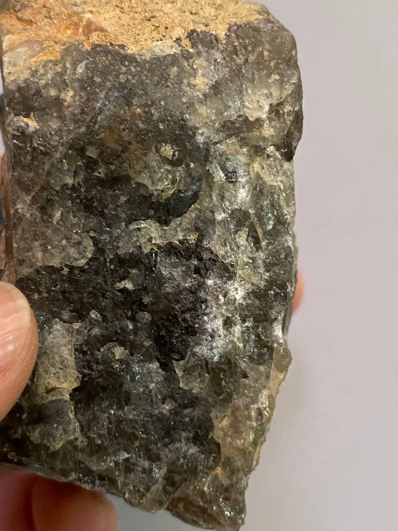 H*a様 天然石　エメラルド　スモーキークォーツ　共生　原石　クラスター　大きめ