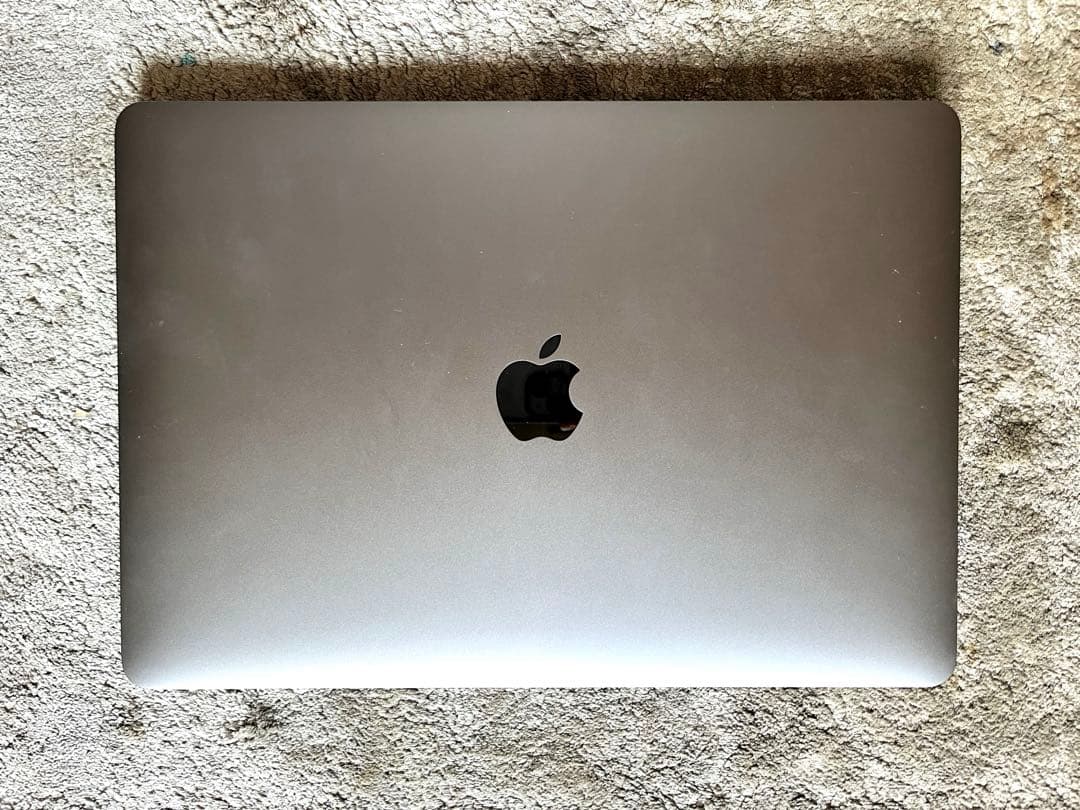 MacBook本体 MacBook Pro 13 2020 i5 16GB