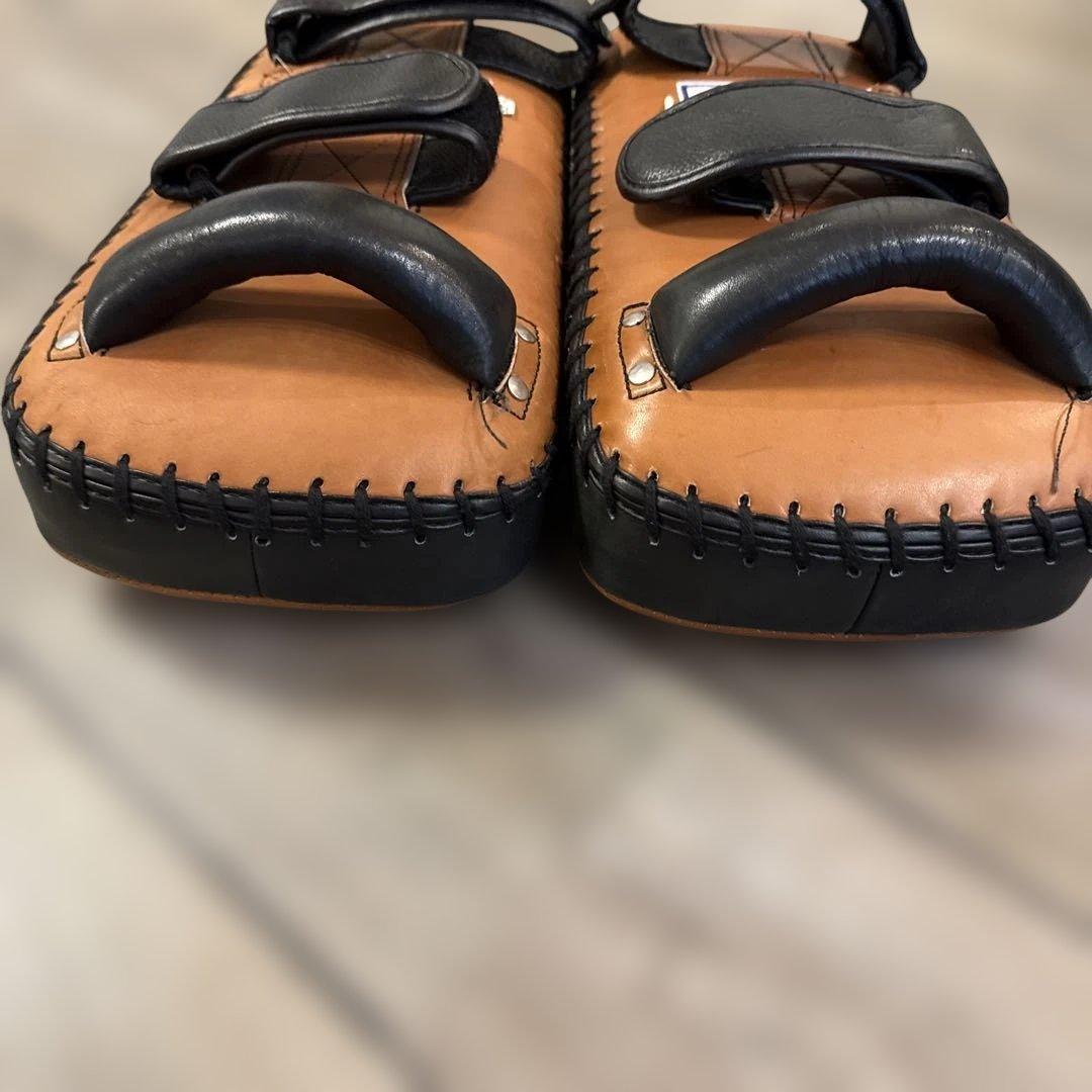 WINDY キックミット 茶色 レザー