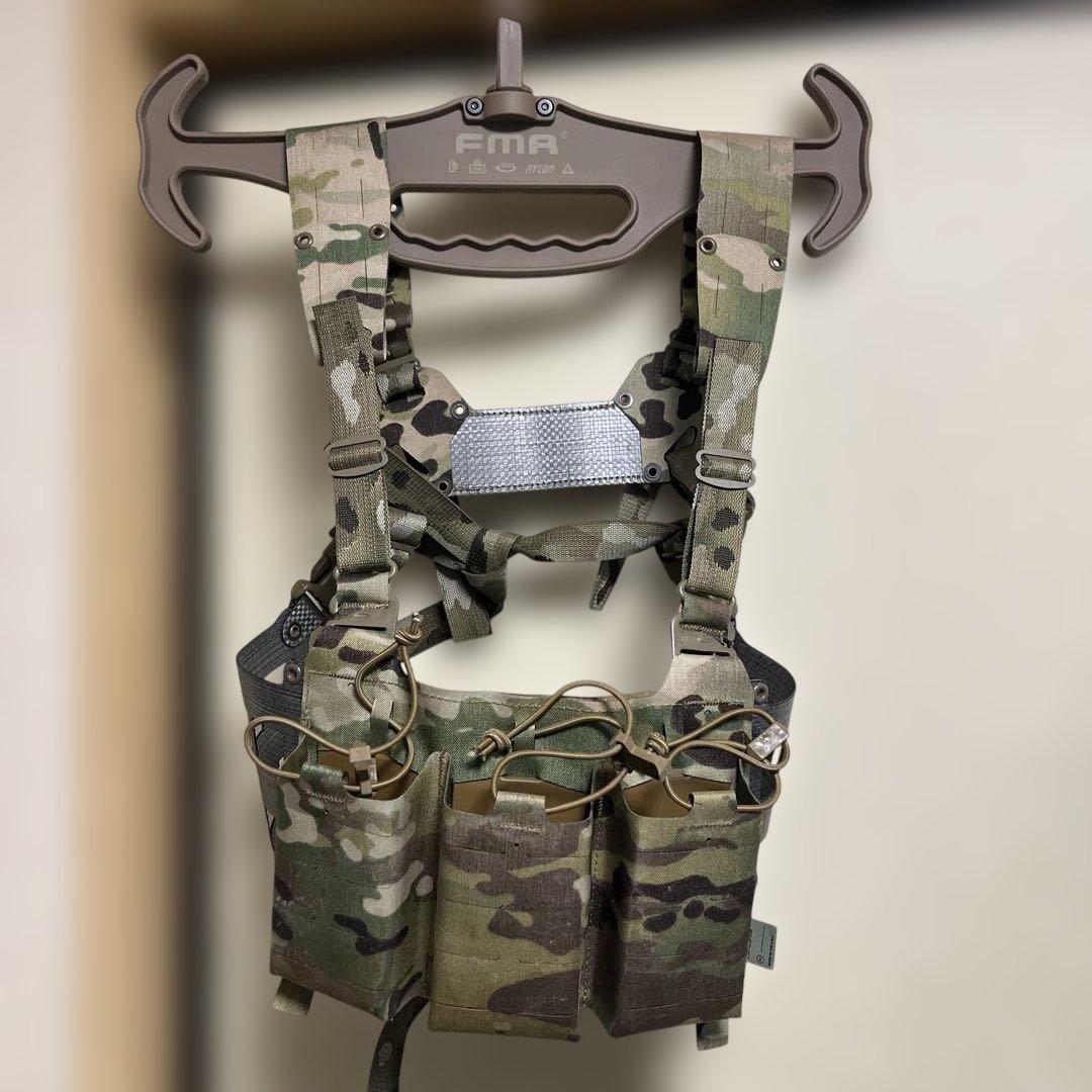 迷彩 チェストリグ 3ポケット