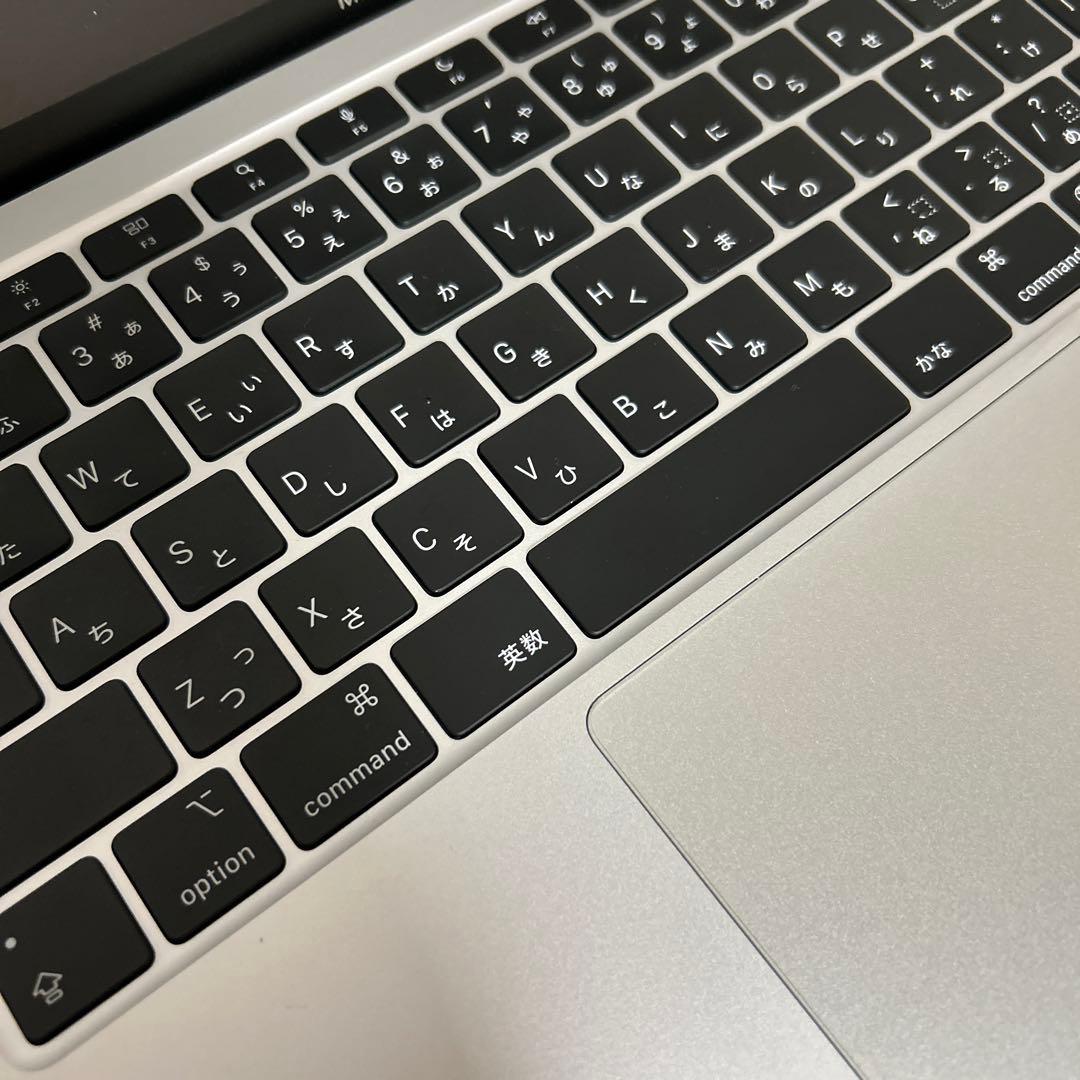 美品純正箱付きMacBookAirM1 (2020)8GBストレージ512GB