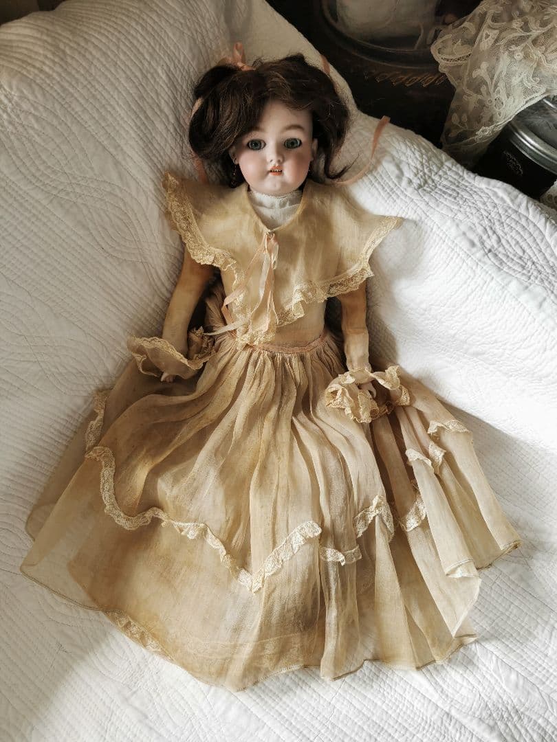 アンティーク ドイツ ビスクドール グレイッシュブルーアイ オーガンジードレス