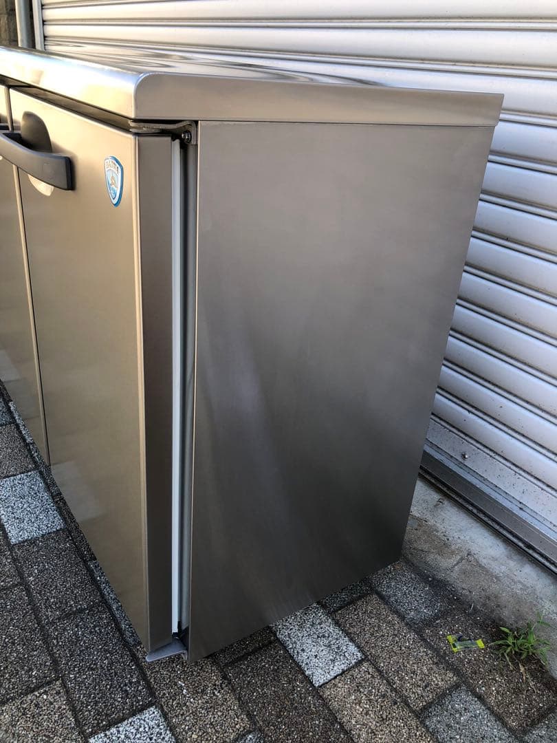 美品❗️ 業務用　台下冷蔵庫　大和冷機　2024年製