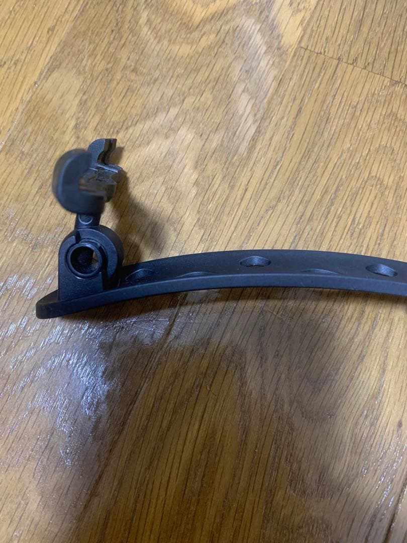 バイオリン肩当てコルフカーレストルナ　中古品セット 取り付け用ネジ付き