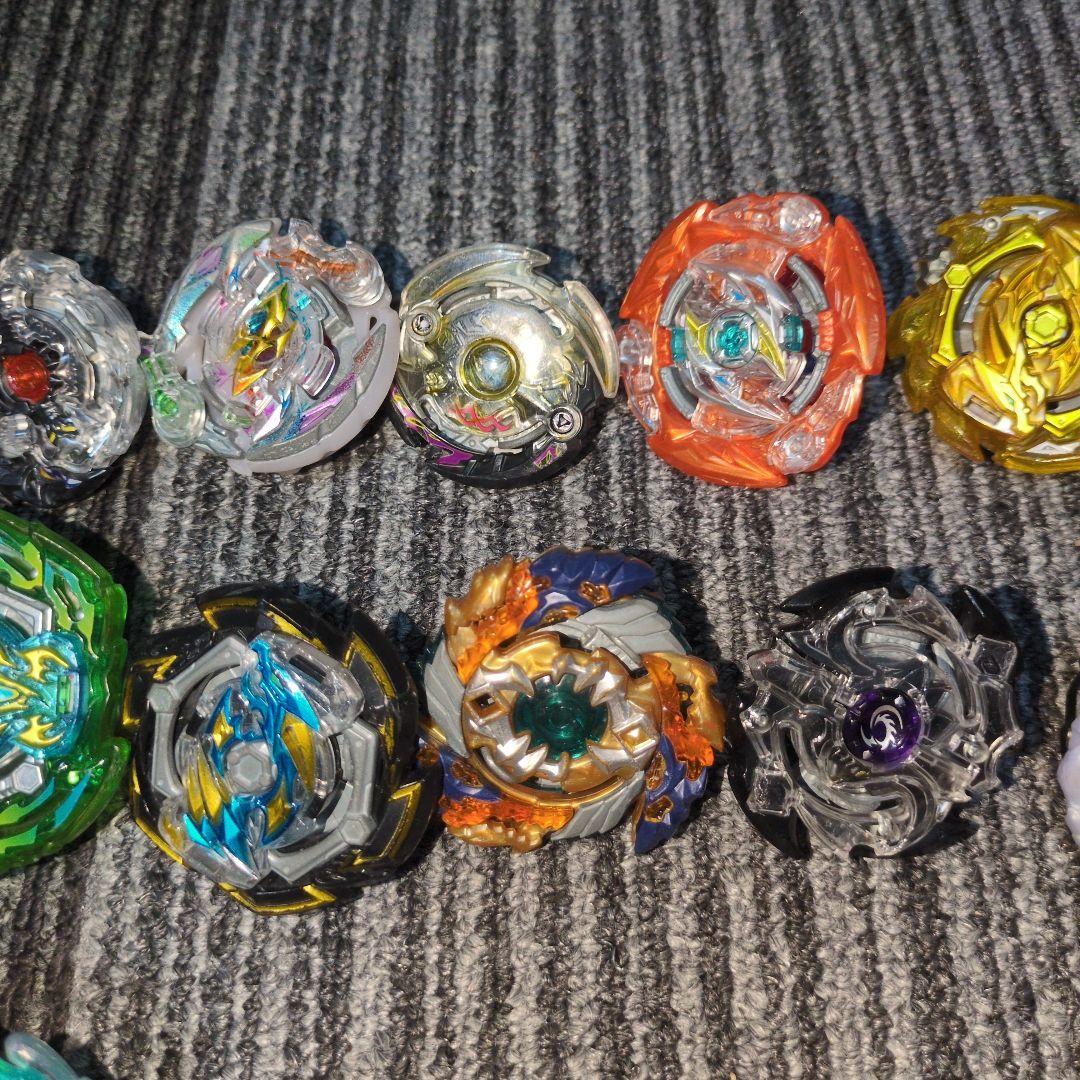 ベイブレードバースト　まとめ売り　50個