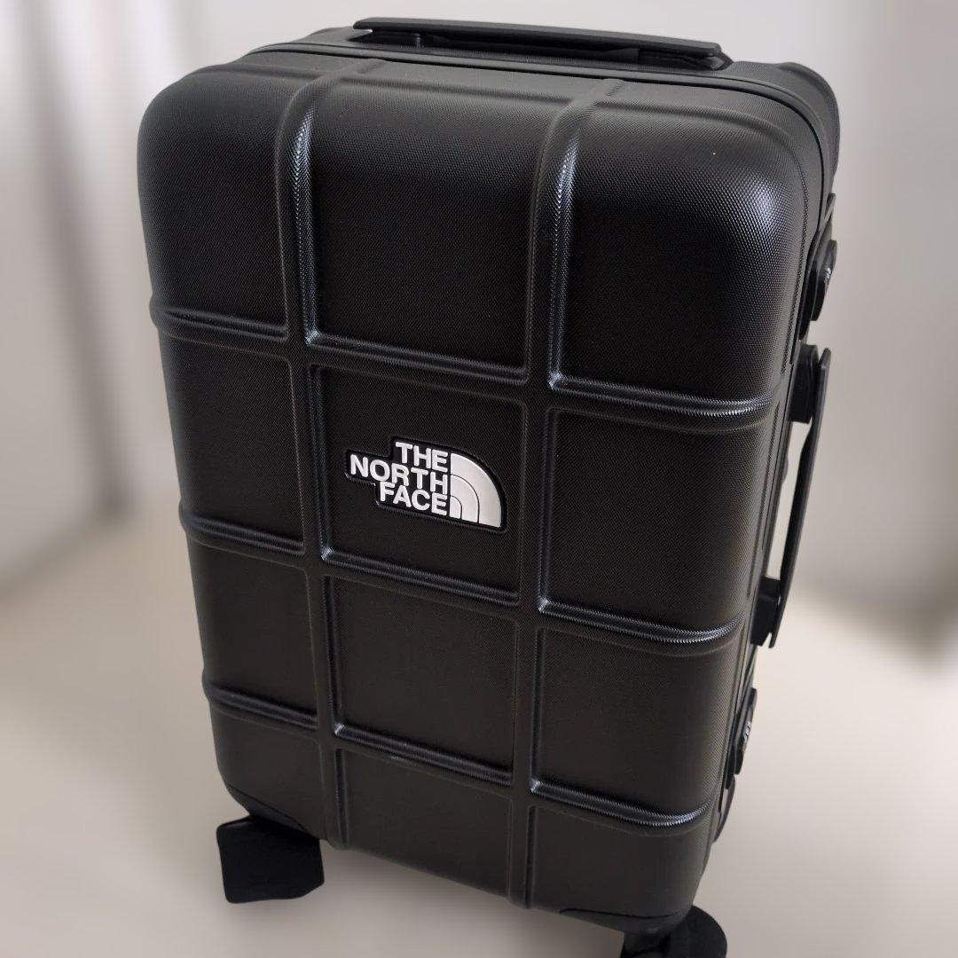 THE NORTH FACE スーツケース 機内持ち込み可