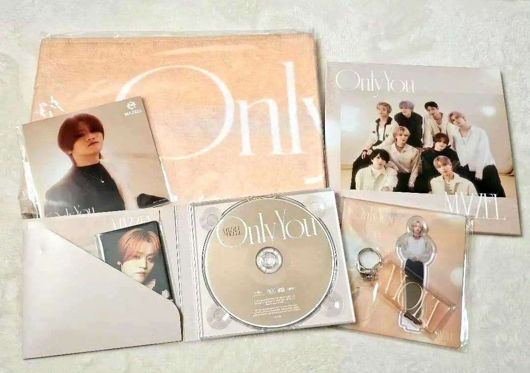 MAZZEL OnlyYou NAOYAアクスタ マフラータオル 8種