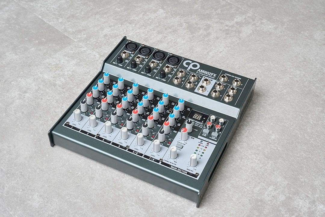 CP AM802FX 8チャンネルミキサー