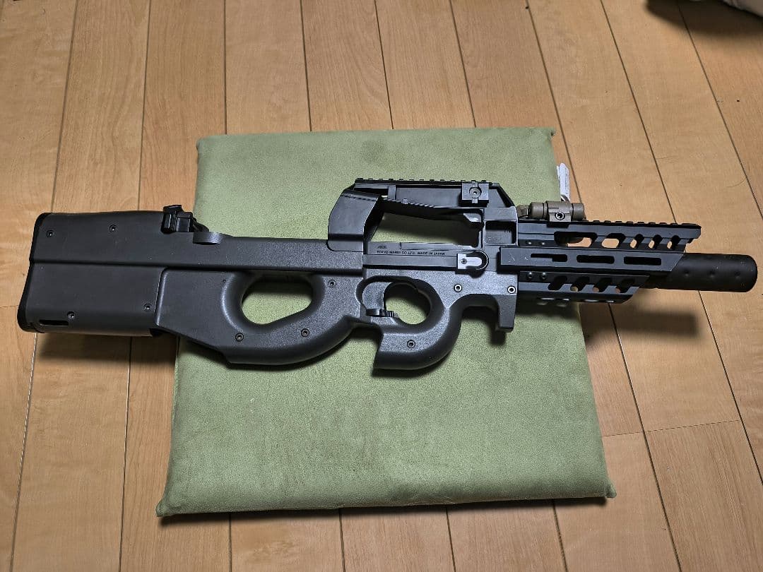 マルイP90、KSCストラックエアガンセット