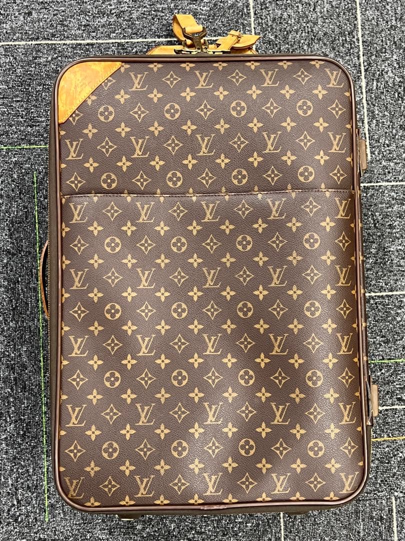 Louis Vuitton モノグラム M23251 ペガス55キャリーケース