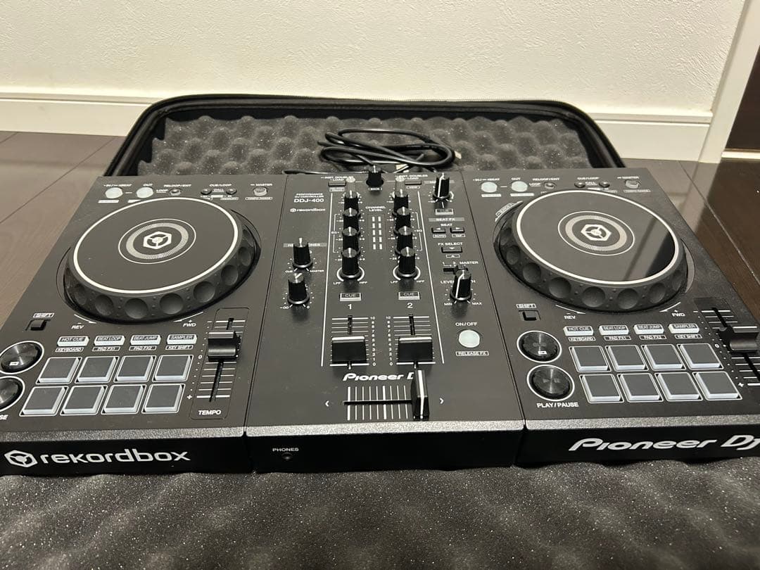 Pioneer DJ rekordbox DDJ-400 専用ボックス付き