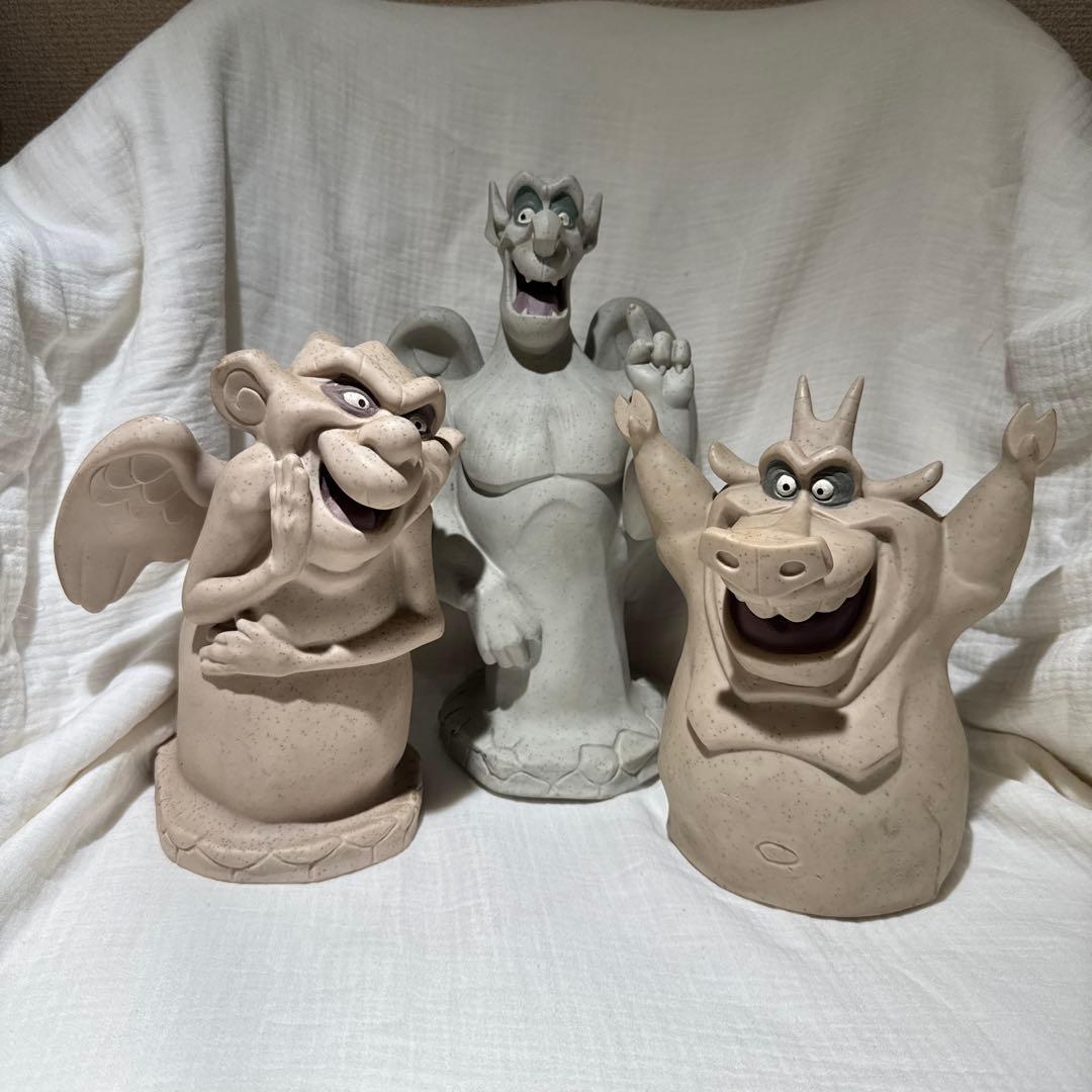 ノートルダム　ガーゴイルフィギュア 3体セット ソフビ