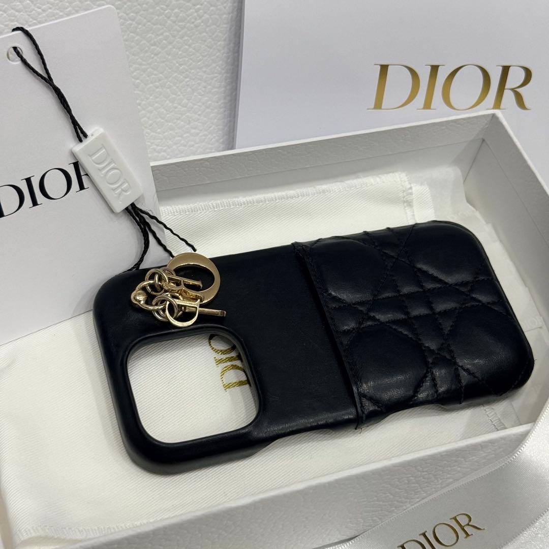 Lady Dior iPhone 16pro ケース 購入証明書有