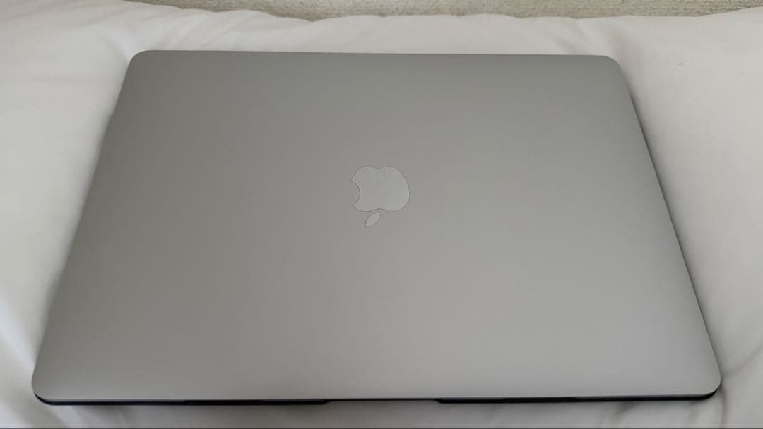 【超美品！】Apple MacBook Air 16GB/256GB