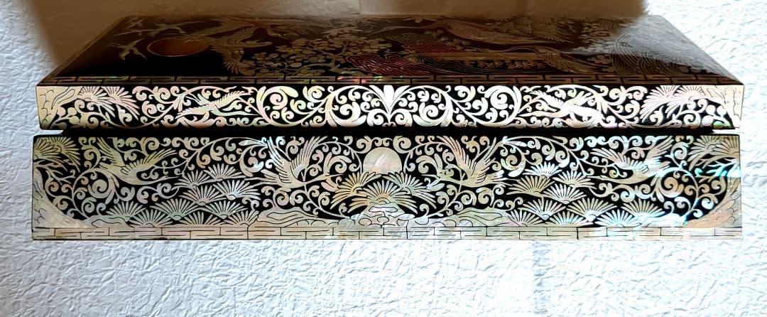 韓国螺鈿細工　花鳥図　小物入れ　ジュエリーケース　伝統工芸品　高級　志岡