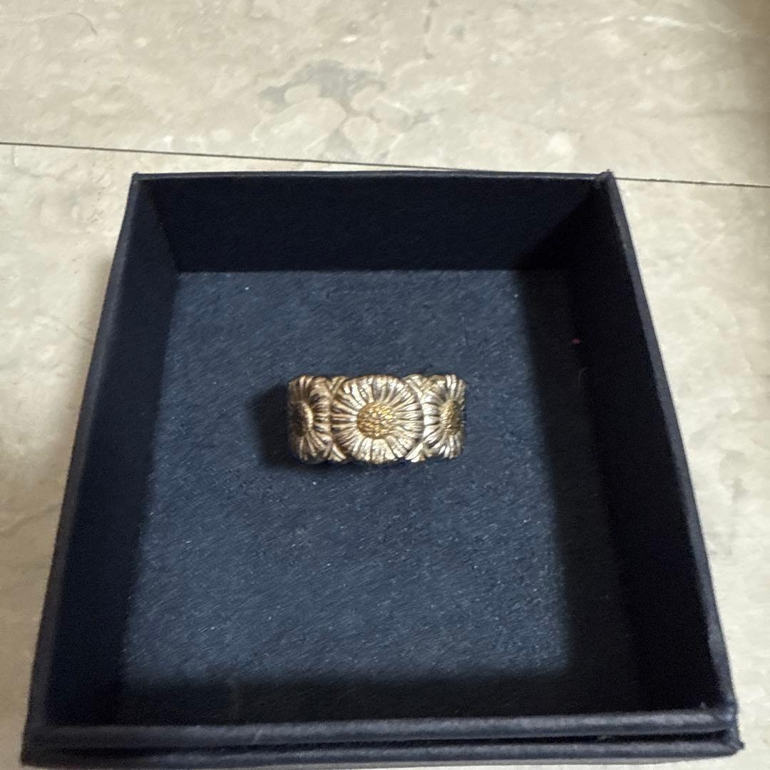 G-DRAGON着用　BUCCELLATI フラワーリング