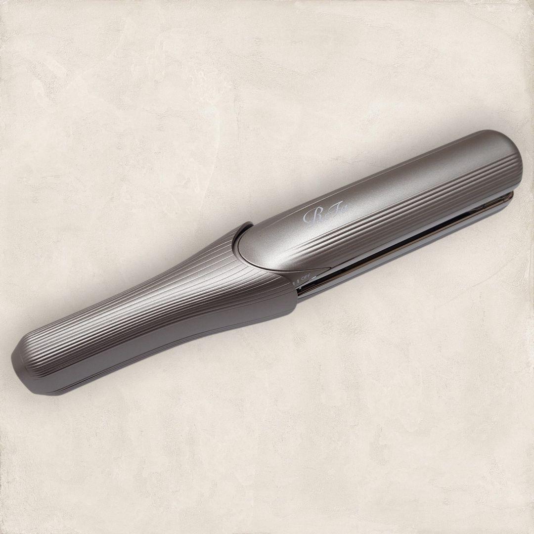 ✨極美品✨リファフィンガーアイロン ST RE-BL-15A ダークシルバー
