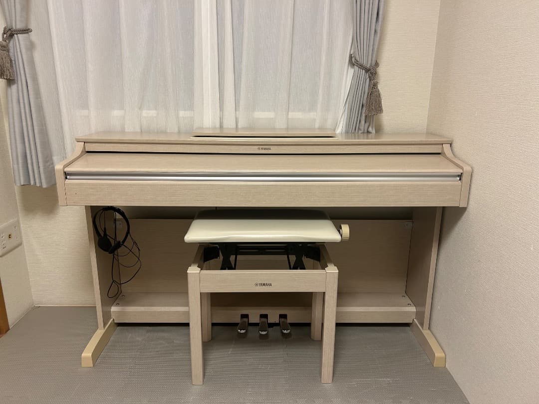 デジタルピアノ　ヤマハ　アリウス YDP-163 WA ホワイトアッシュ