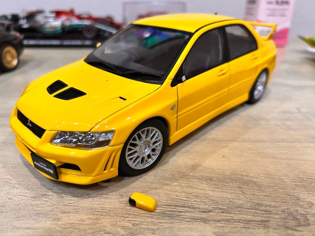 訳あり　オートアート　1/18 ランエボVII三菱 ランサーエボリューション