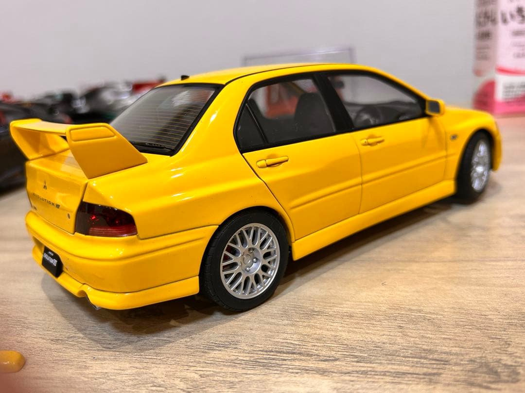 訳あり　オートアート　1/18 ランエボVII三菱 ランサーエボリューション