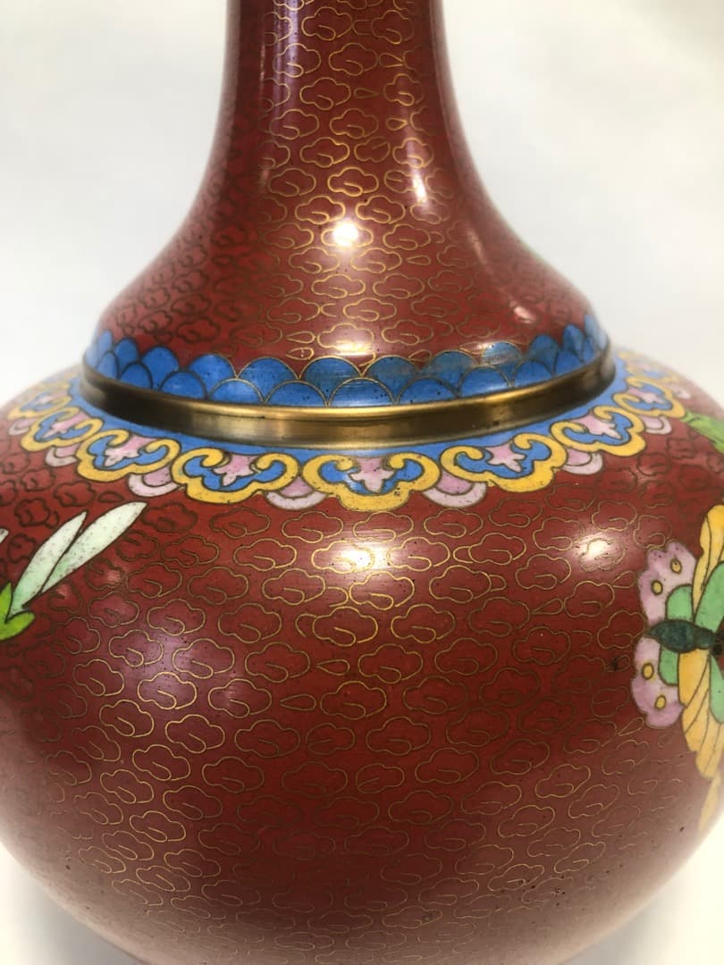 中国美術　七宝焼　琺瑯彩絵花瓶　高さ31cm 　台付　美品