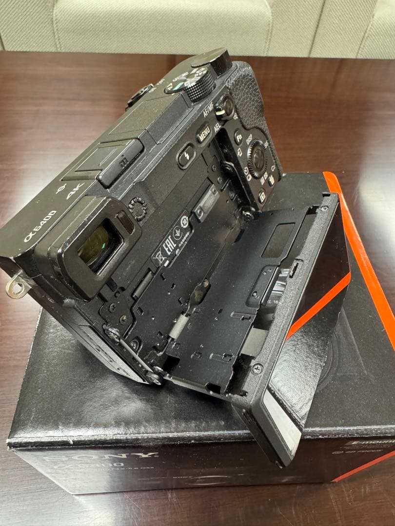 【ジャンク品】SONY α6400 ミラーレス一眼