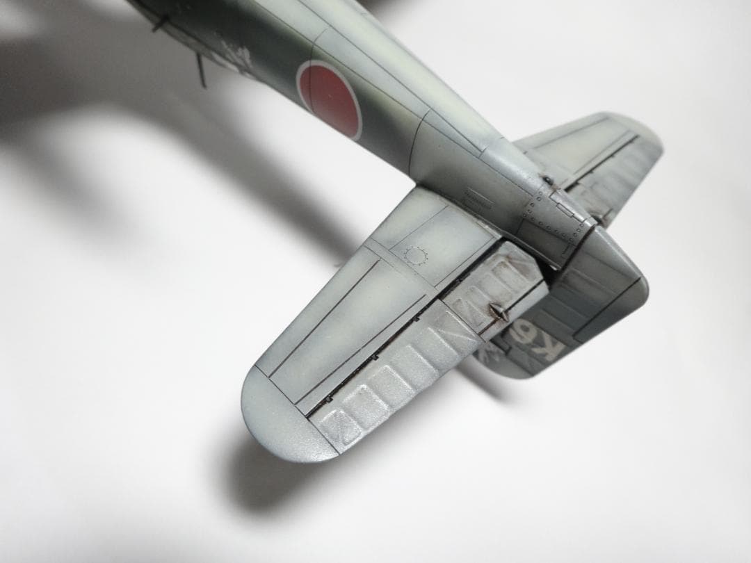 タミヤ1/48日本海軍攻撃機「晴嵐」完成品