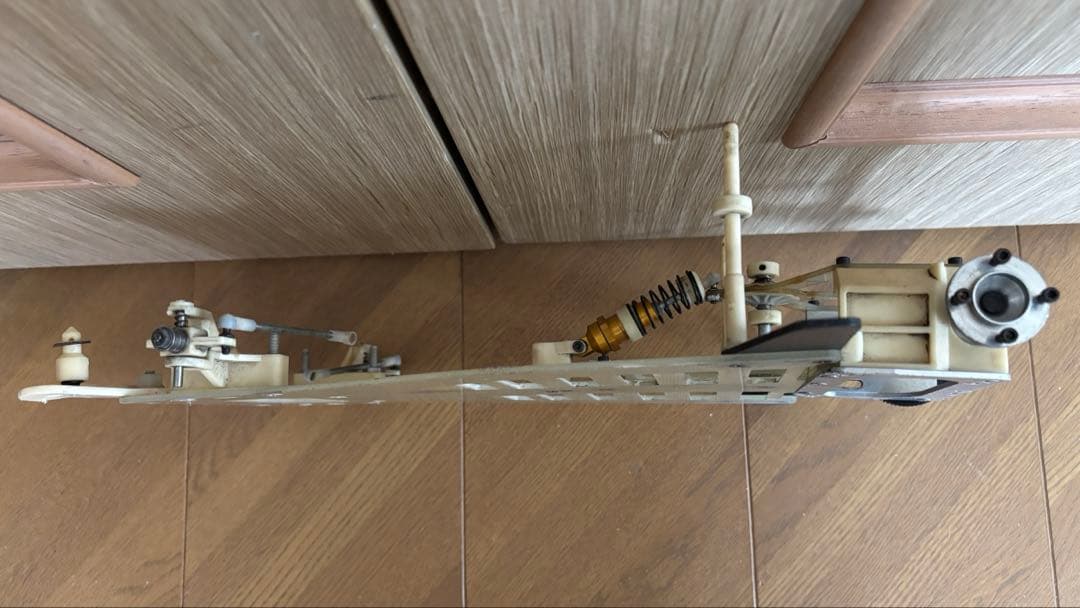 アソシエイテッドRC10L