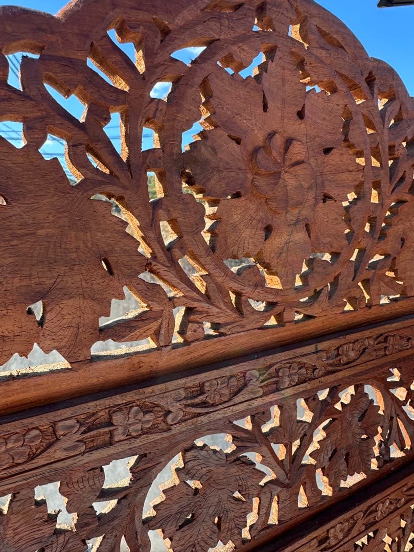 アジアン家具 4連パーテーション 透かし彫り 衝立 間仕切り 彫刻 木製 ウッド