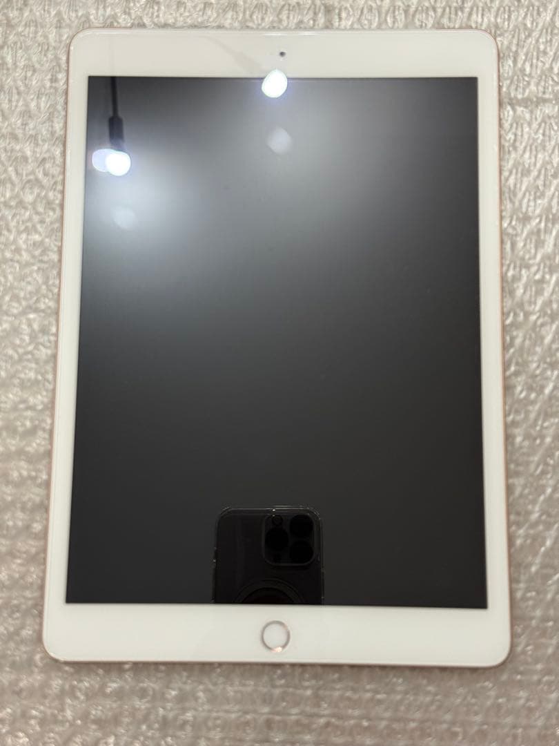 iPad 10.2インチ 第7世代 Wi-Fi+Cellular 32GB