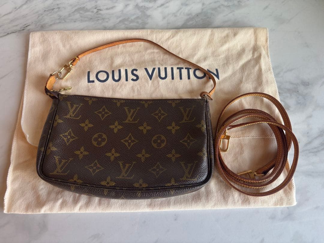 ※ みこ LOUIS VUITTON アクセソワール アクセサリーポーチ