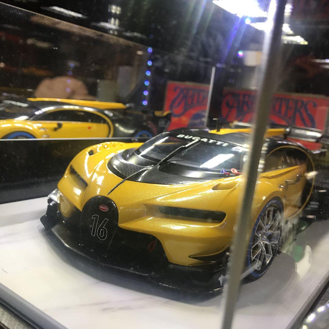 1/18 ブガティビジョン