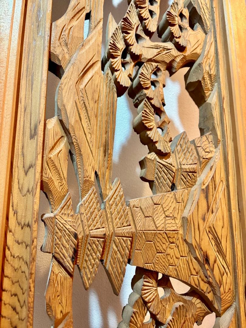 手彫り　欄間　一対