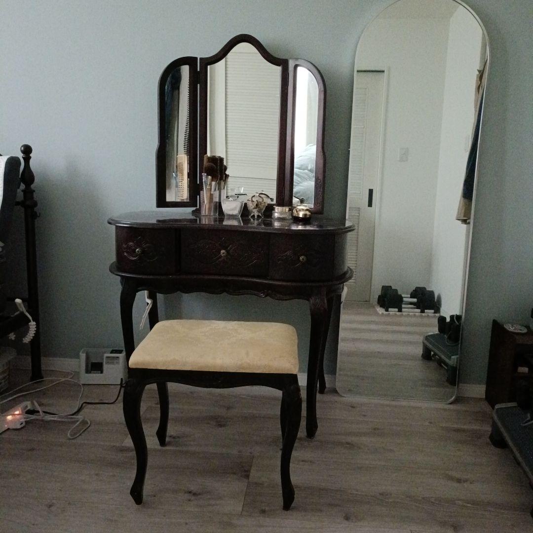 Yuriさま専用。姫系猫足アンティークダークブラウン ドレッサー