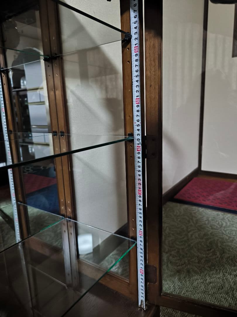 ガラスケース　ガラス飾り棚　キャビネット　コレクションケース　ショーケース
