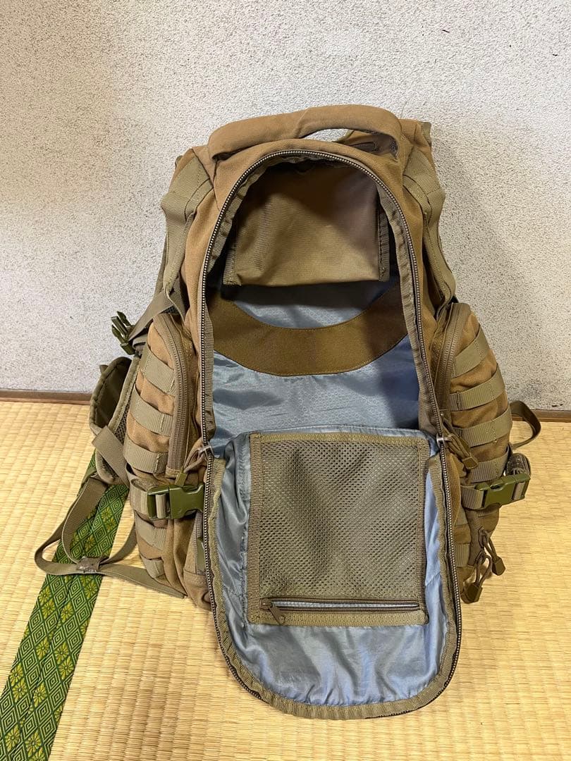 中型ブラウンバックパック モールシステム付き