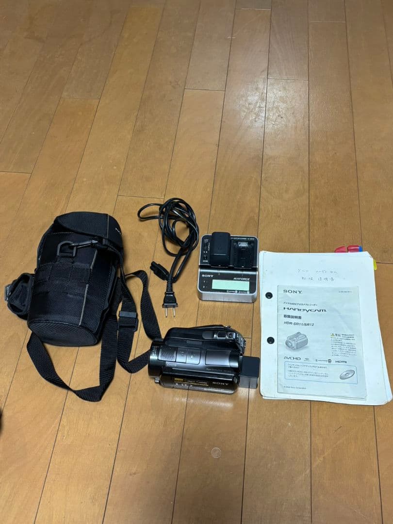 Sony HANDYCAM HDR-SR12 ビデオカメラ 本体