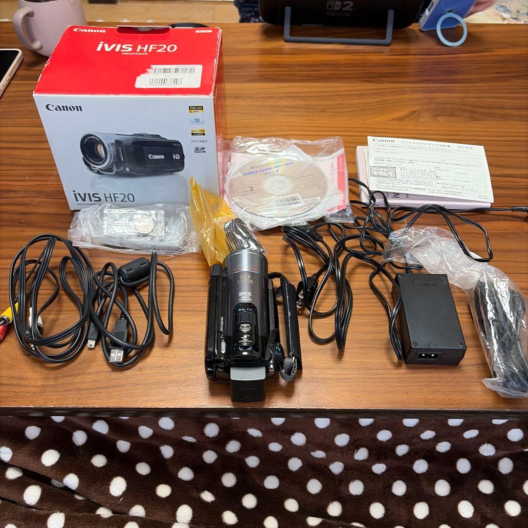 Canon iVIS HF20 ビデオカメラ 本体
