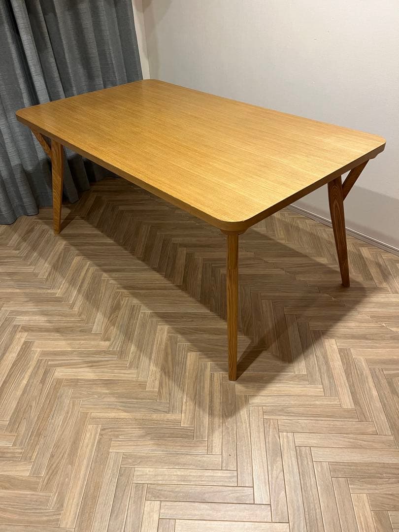 ケユカ　KEYUCA ダイニングテーブル