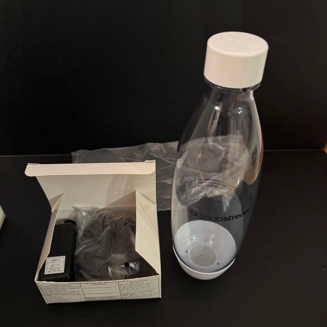 【美品】ソーダストリーム E-TERA ホワイト 本体セット ガスシリンダー欠品