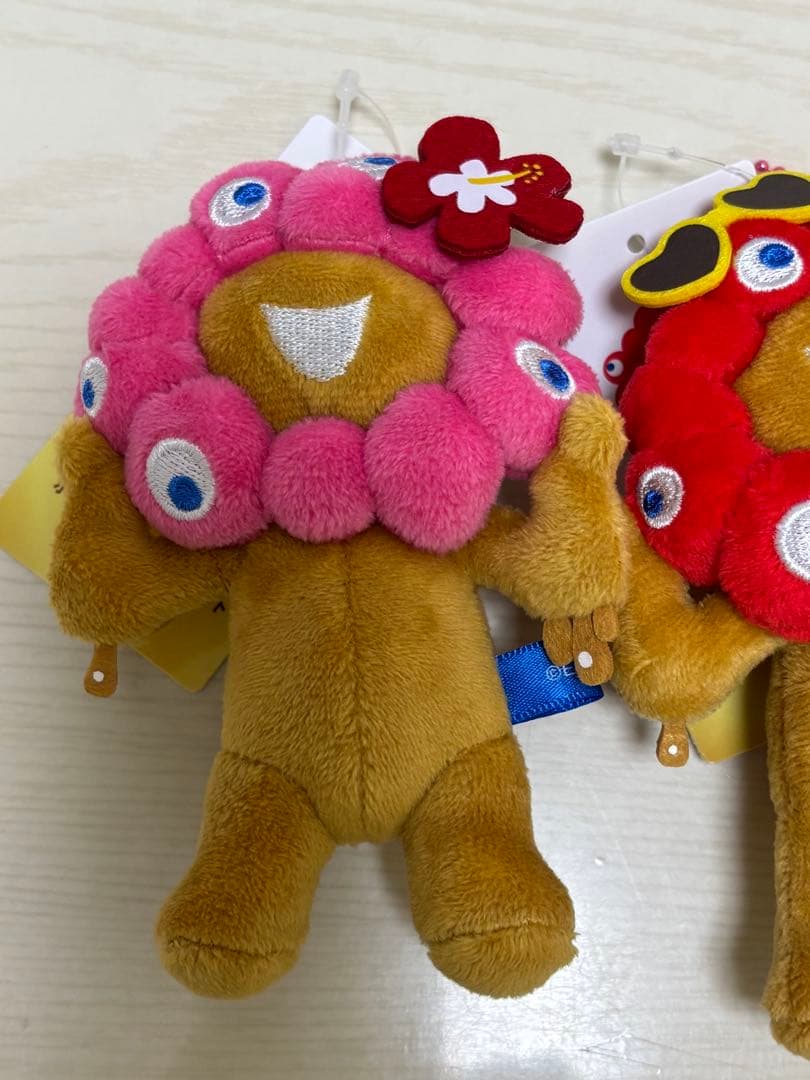 【最安値】ミャクミャク ボールチェーンマスコット 日焼け　推しカラー 2体セット