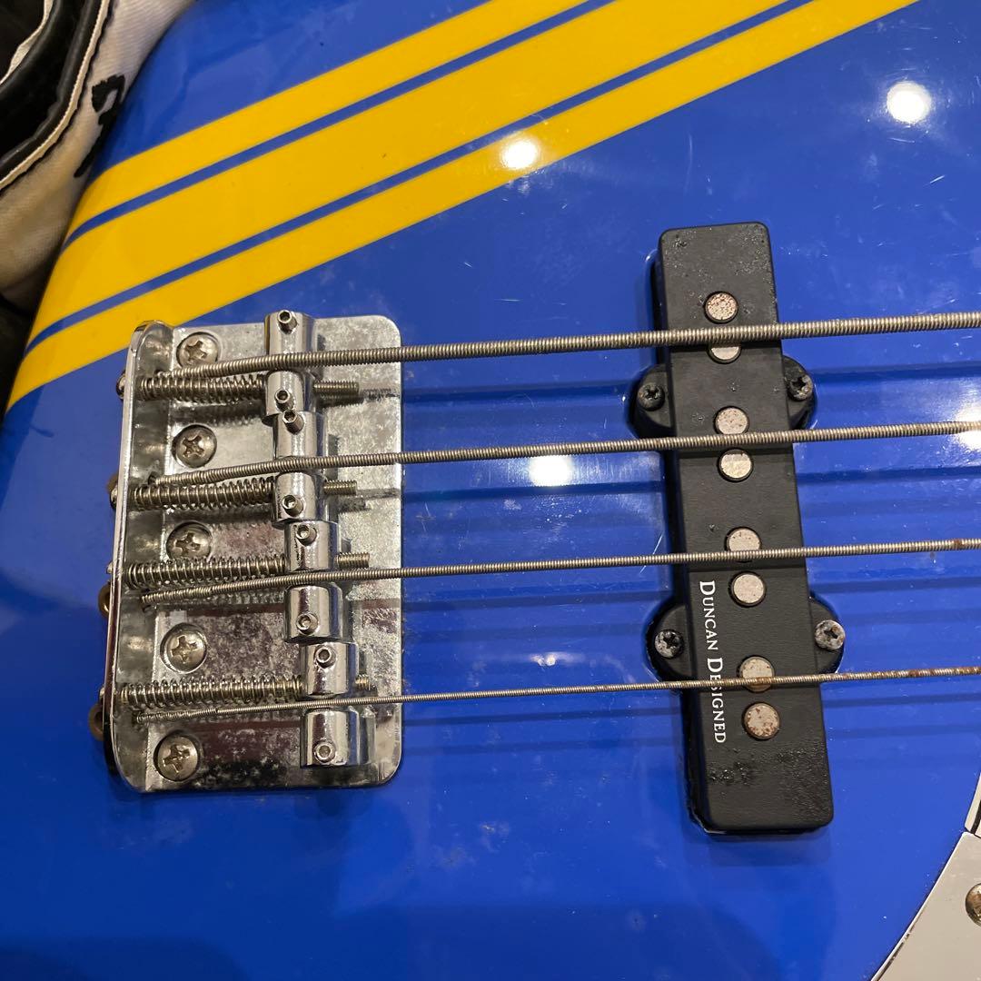 fender ベース SCANDAL TOMOMI