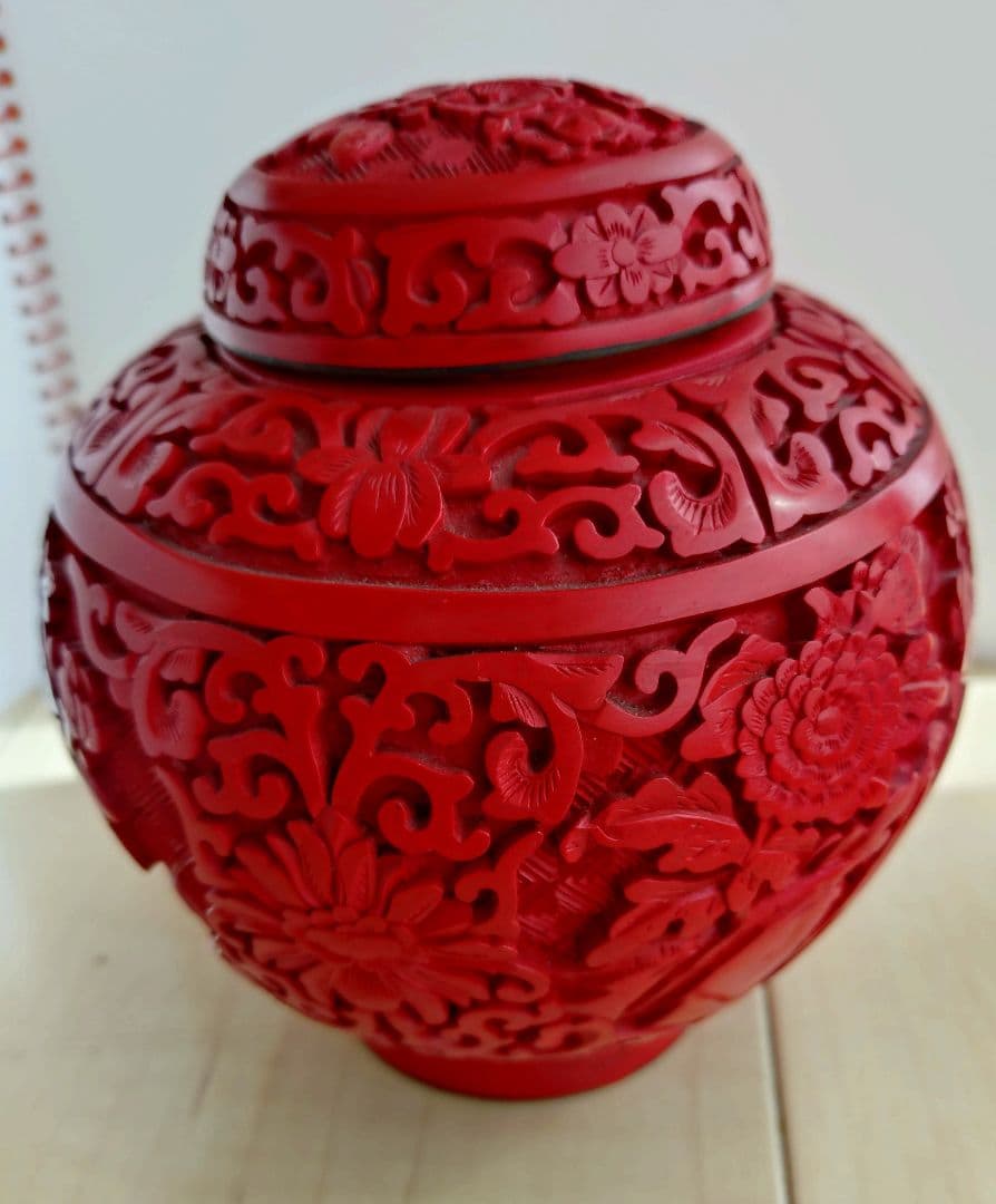 中国堆朱 壺 骨董品