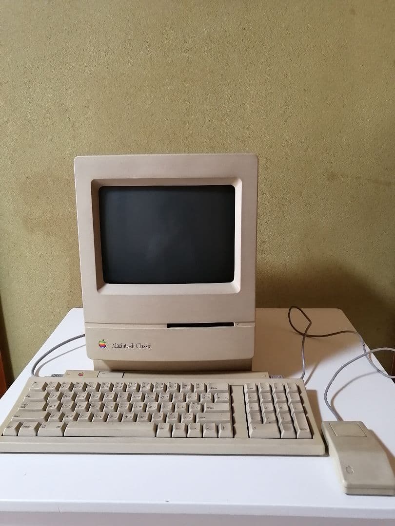 Apple Macintosh Classic デスクトップPC