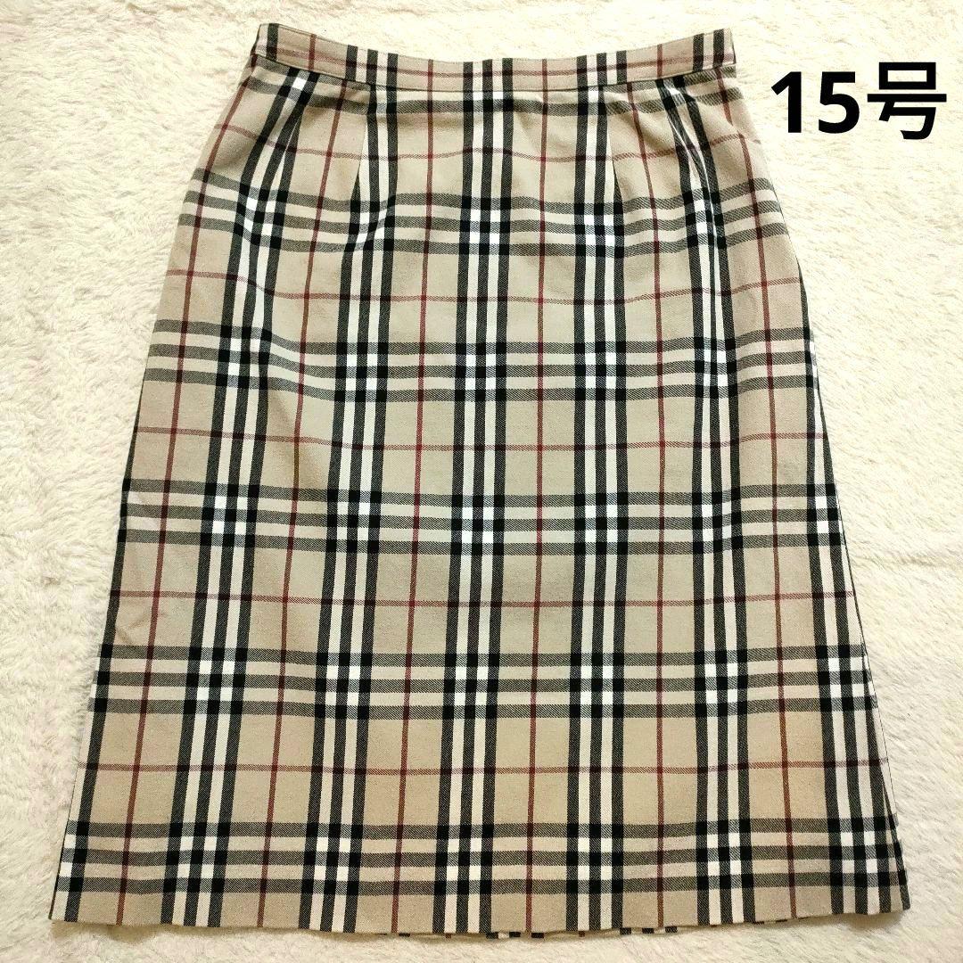 美品 大きめ バーバリーロンドン スカート 15号 ノバチェック タイト
