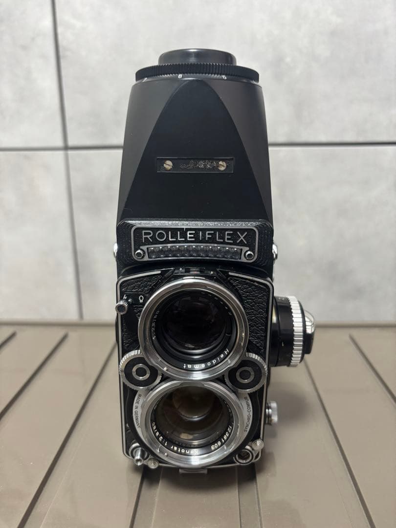 Rolleiflex 2.8F White Face Xenotar 二眼レフ