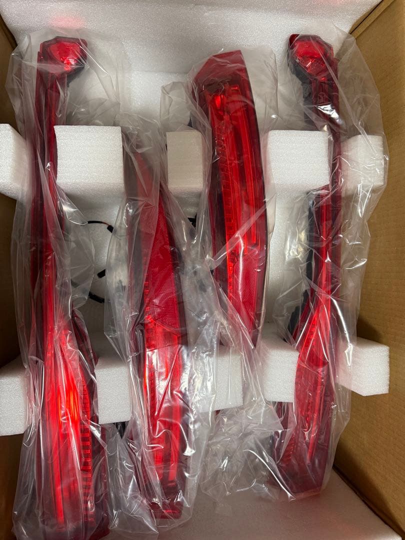 80ハリアー　純正テールランプ　4つ　ウィンカー