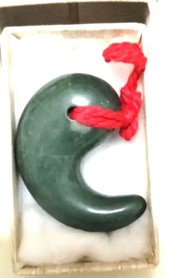 勾玉　新品未使用