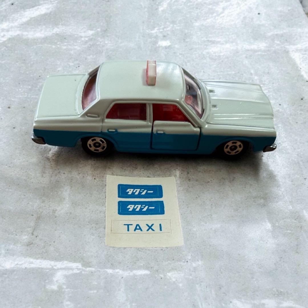 J*1様 トミカ CROWN TAXI 黒箱・JAPANタクシー