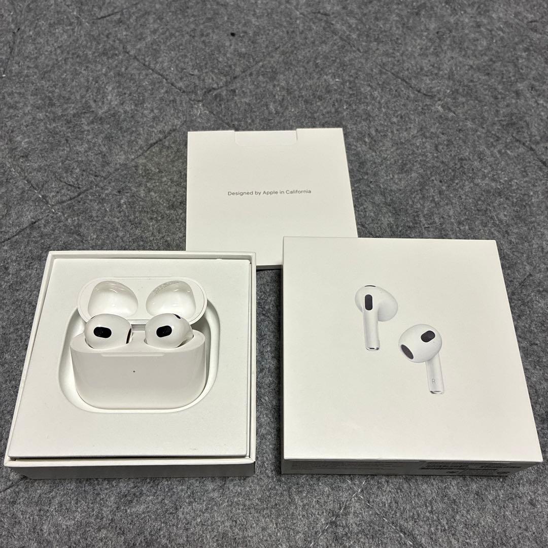 【美品】AirPods 第3世代　本体 ホワイト 充電ケース付き